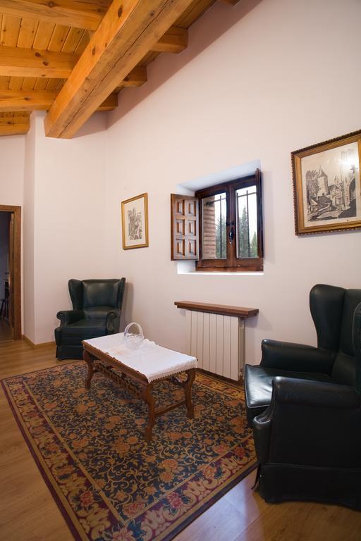 El Molino De La Hiedra Guest House Albeta Exterior photo